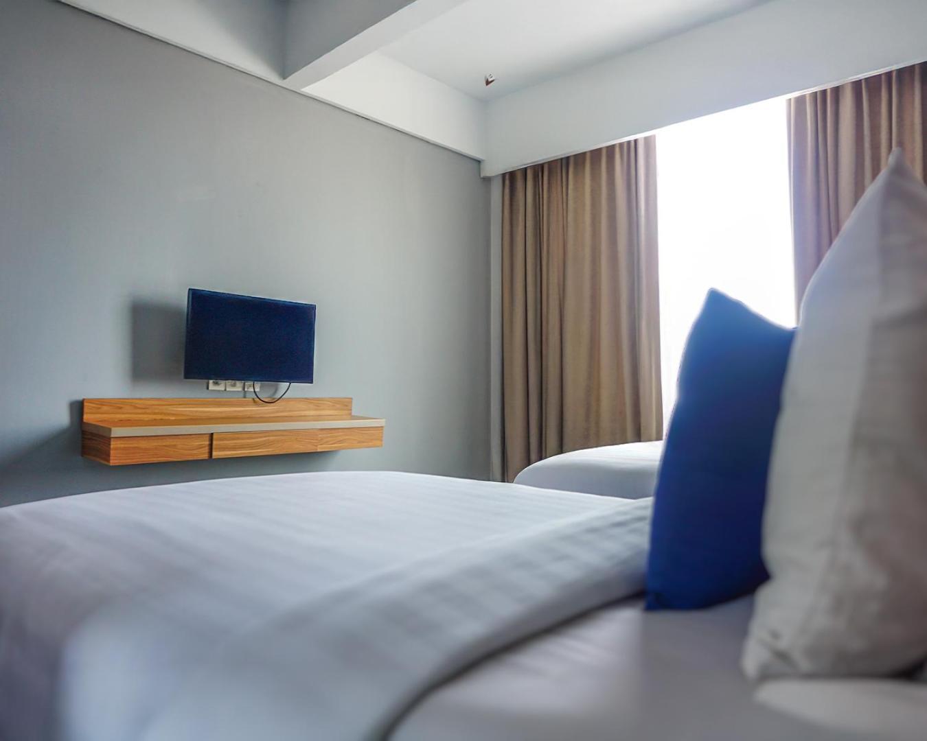 Hotel Dafam Пеканбару Экстерьер фото